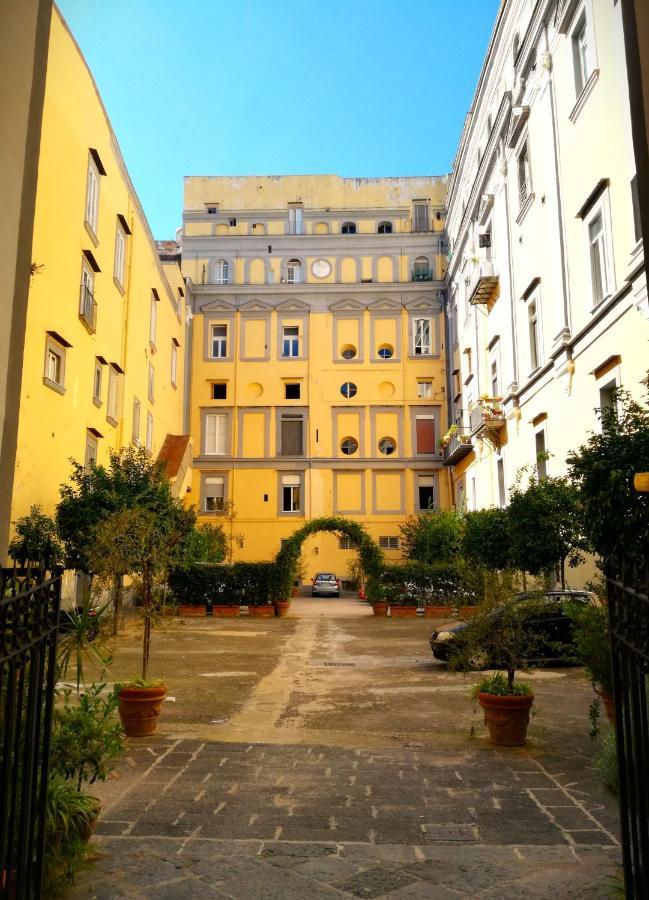 Residenza San Severo 1 Napoli Bagian luar foto
